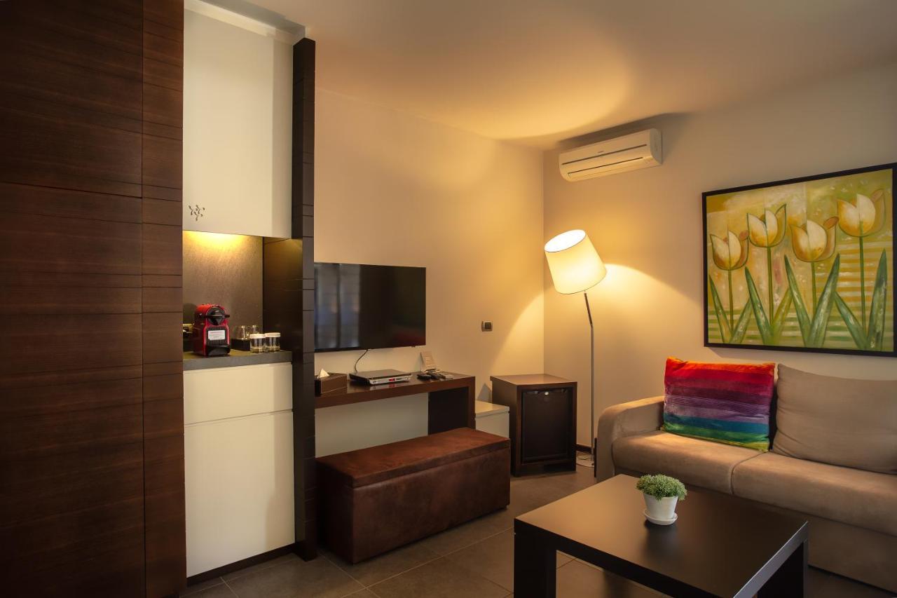 Eleven Hotel Mzaar Kfardebian Dış mekan fotoğraf